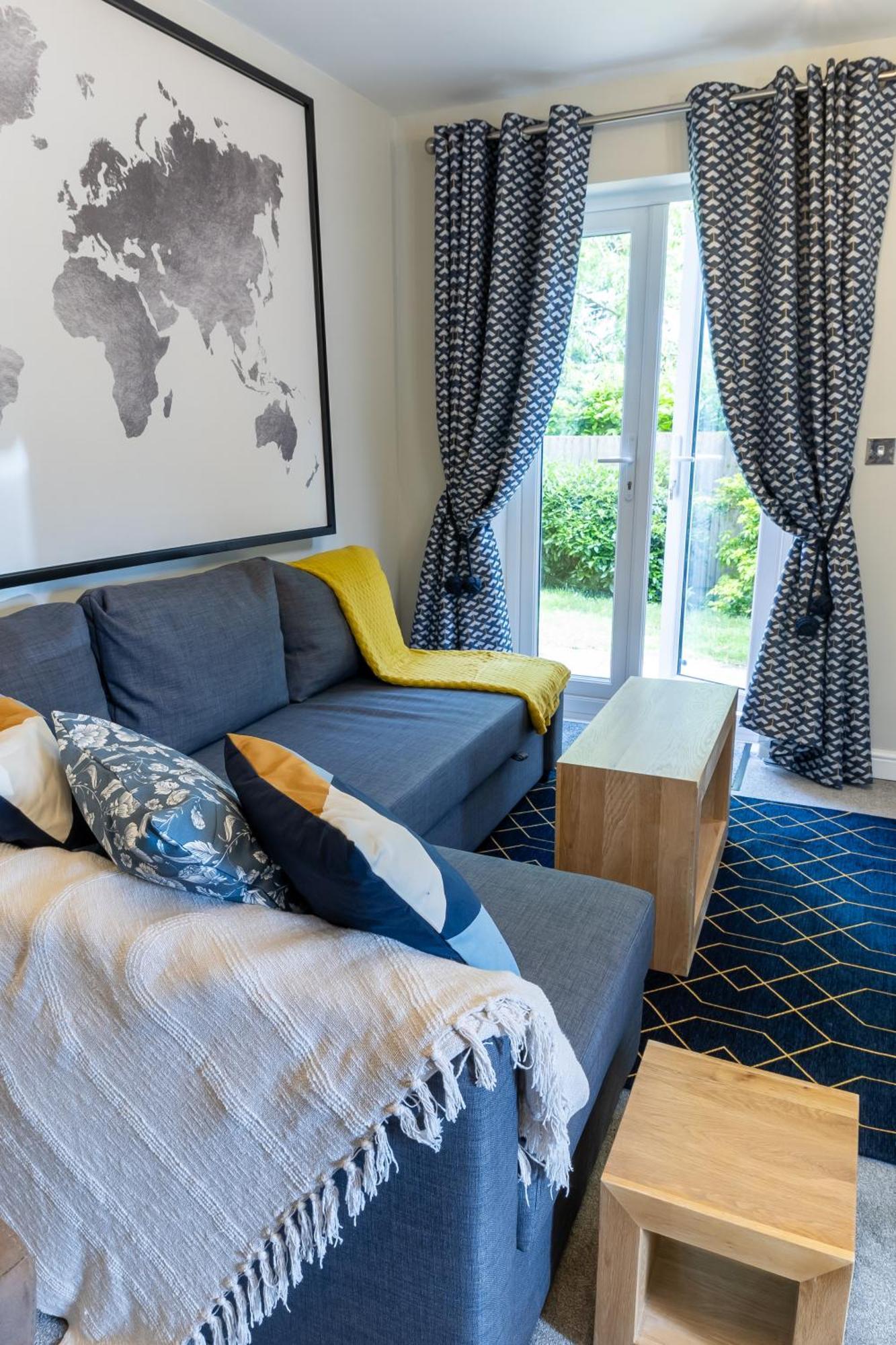 Luxury - Mbs Lettings *